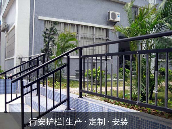 北京铁艺围墙_锌钢护栏管免费量尺