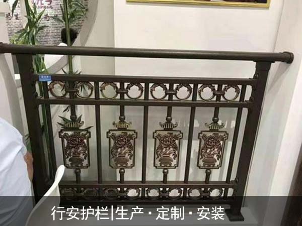 上海铁艺栏杆_户外不锈钢栏杆批发隔天发货