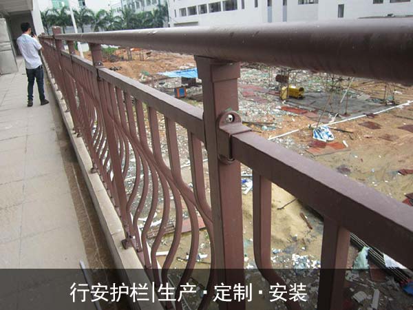 永州锌钢栏杆_不锈钢栏杆尺寸厂家供货