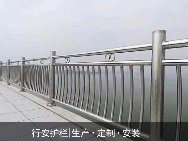 武汉铁艺栏杆_不锈钢扶手栏杆图片推荐商家